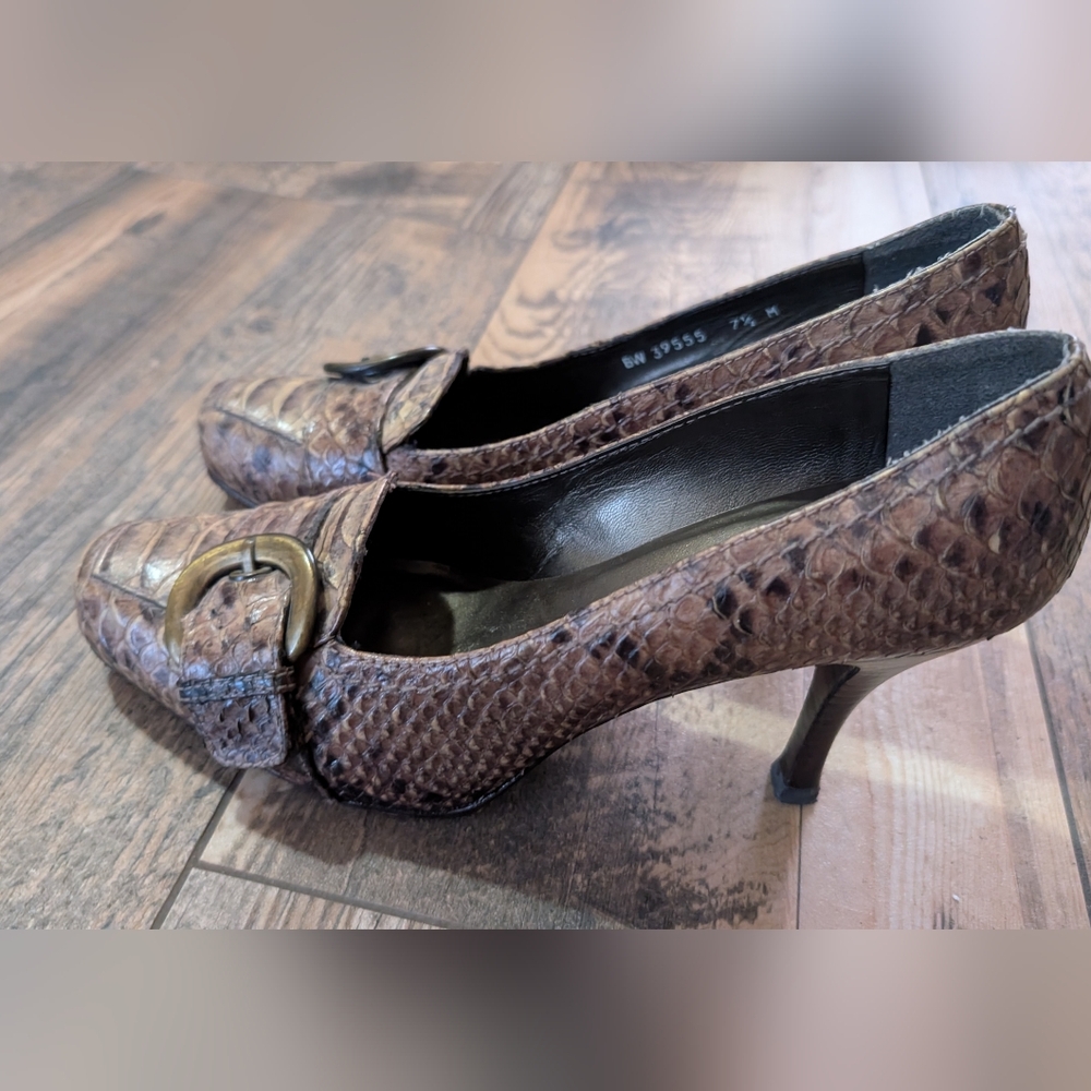 Stuart Weitzman Python Heels Size 7.5 - Picture 4 of 6